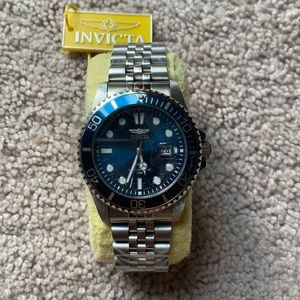 Invicta Pro Diver Model 30610 Mens Watch